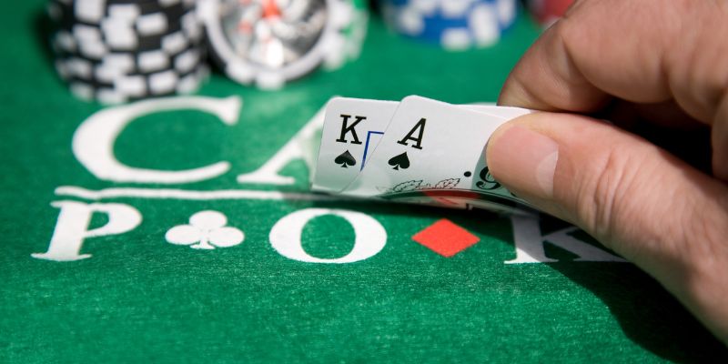 Giới thiệu cách chơi Poker HI88