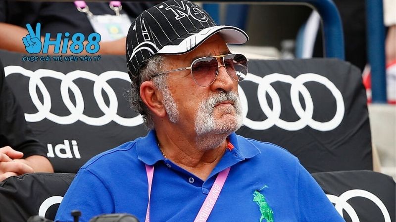 ion-tiriac-quan-vot-ga-hac-am-cua-gioi-tai-chinh